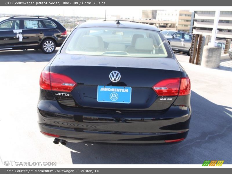 Black Uni / Cornsilk Beige 2013 Volkswagen Jetta SE Sedan