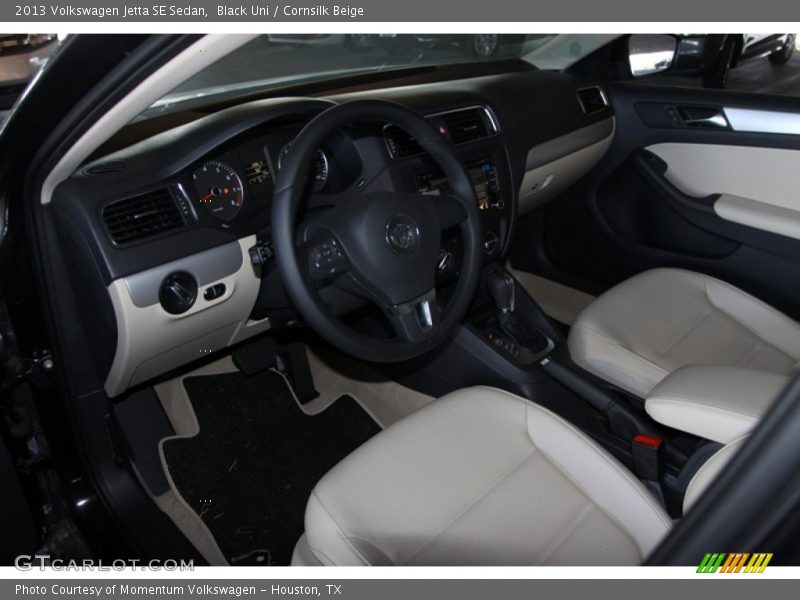 Black Uni / Cornsilk Beige 2013 Volkswagen Jetta SE Sedan