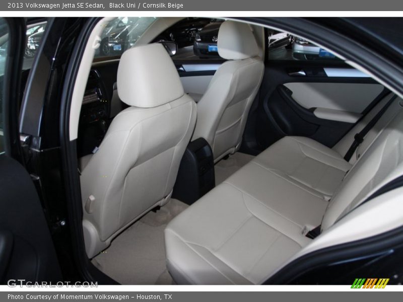 Black Uni / Cornsilk Beige 2013 Volkswagen Jetta SE Sedan
