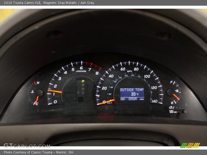 Magnetic Gray Metallic / Ash Gray 2010 Toyota Camry XLE