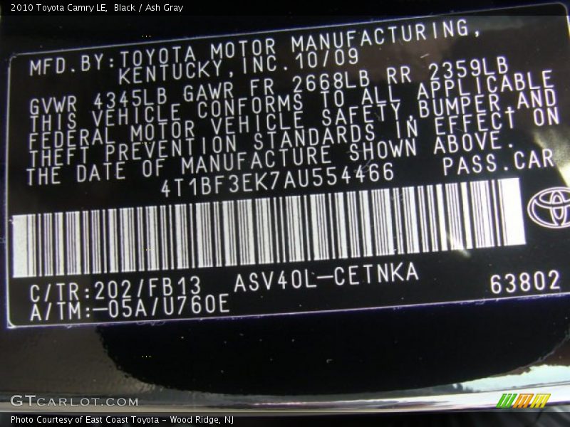 Black / Ash Gray 2010 Toyota Camry LE