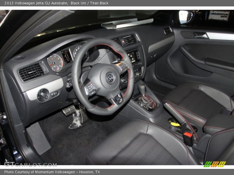 Black Uni / Titan Black 2013 Volkswagen Jetta GLI Autobahn