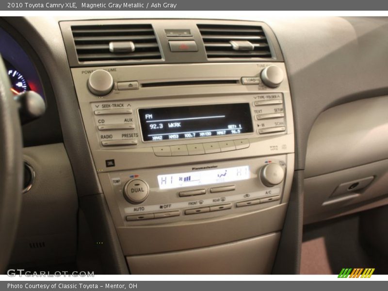 Magnetic Gray Metallic / Ash Gray 2010 Toyota Camry XLE