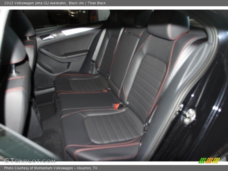 Black Uni / Titan Black 2013 Volkswagen Jetta GLI Autobahn
