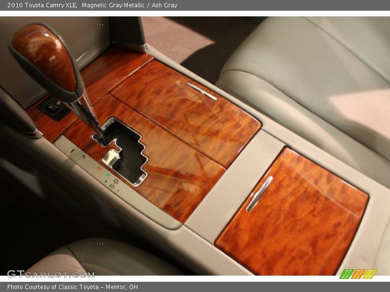 Magnetic Gray Metallic / Ash Gray 2010 Toyota Camry XLE