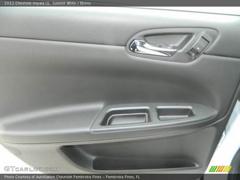 Summit White / Ebony 2011 Chevrolet Impala LS