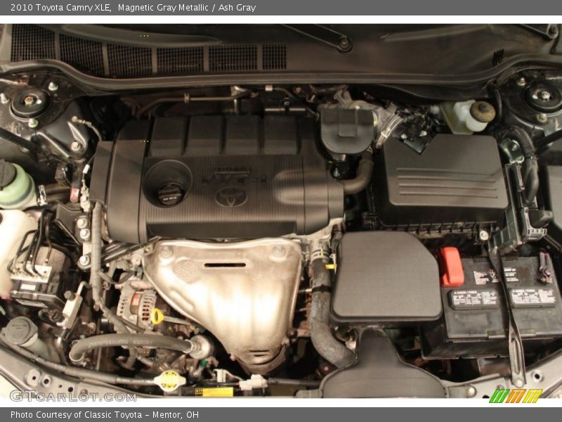 Magnetic Gray Metallic / Ash Gray 2010 Toyota Camry XLE