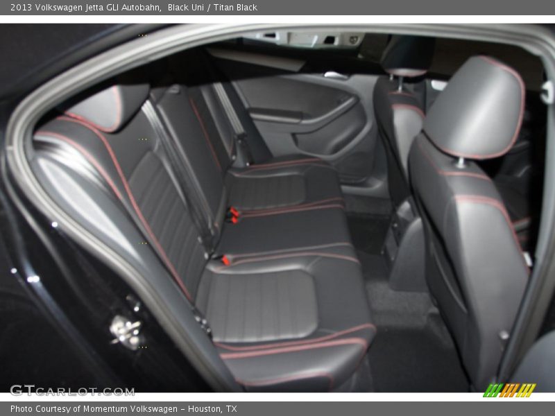 Black Uni / Titan Black 2013 Volkswagen Jetta GLI Autobahn