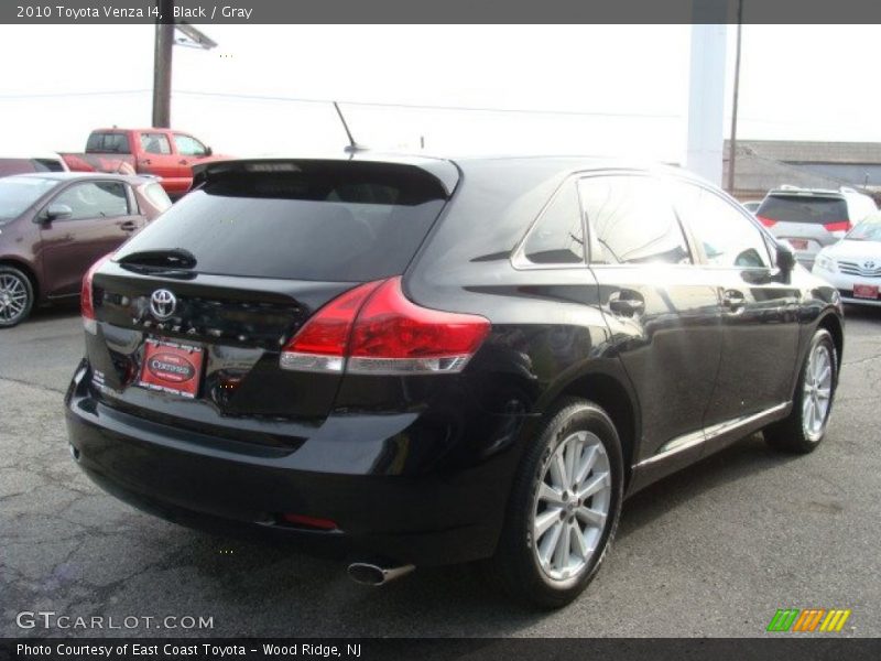 Black / Gray 2010 Toyota Venza I4