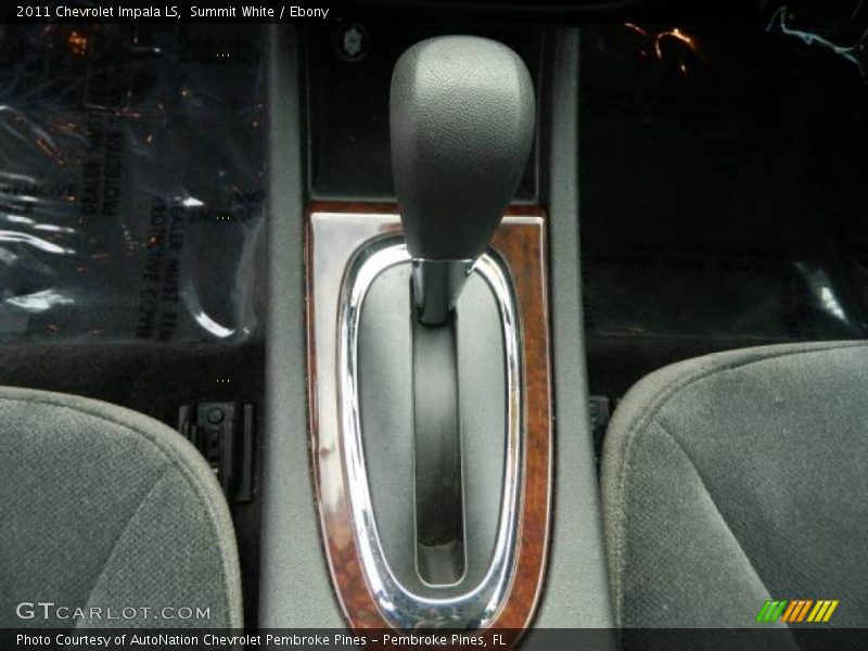 Summit White / Ebony 2011 Chevrolet Impala LS