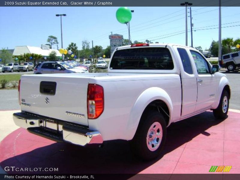 Glacier White / Graphite 2009 Suzuki Equator Extended Cab