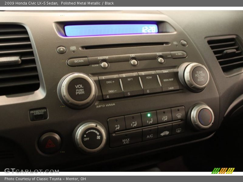 Controls of 2009 Civic LX-S Sedan