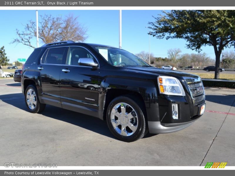 Onyx Black / Light Titanium 2011 GMC Terrain SLT