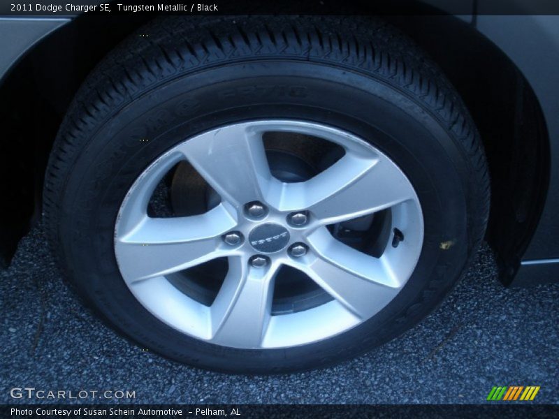 Tungsten Metallic / Black 2011 Dodge Charger SE