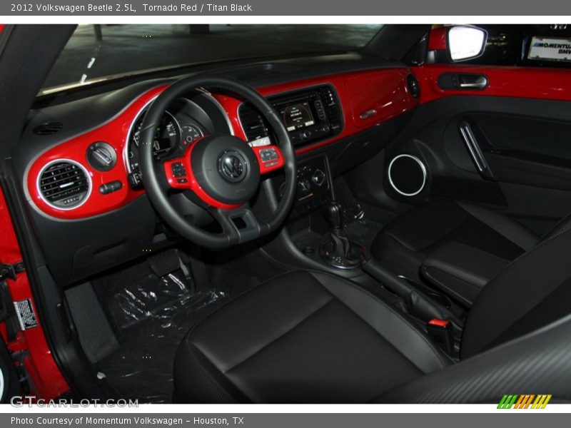 Tornado Red / Titan Black 2012 Volkswagen Beetle 2.5L