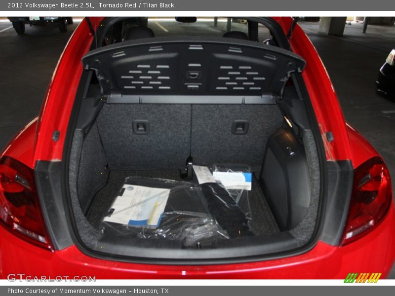 Tornado Red / Titan Black 2012 Volkswagen Beetle 2.5L