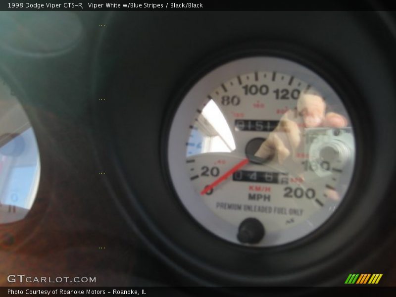 Viper White w/Blue Stripes / Black/Black 1998 Dodge Viper GTS-R