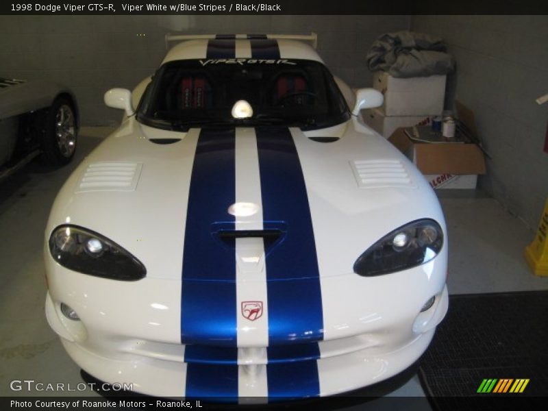Viper White w/Blue Stripes / Black/Black 1998 Dodge Viper GTS-R