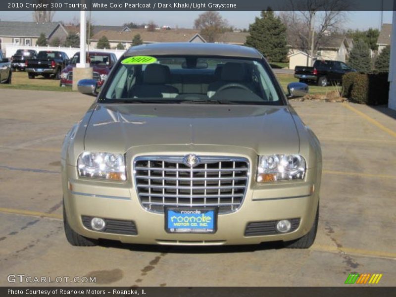 White Gold Pearlcoat / Dark Khaki/Light Graystone 2010 Chrysler 300 Touring