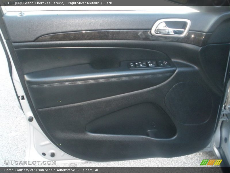 Bright Silver Metallic / Black 2012 Jeep Grand Cherokee Laredo