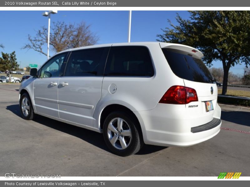 Calla Lilly White / Ceylon Beige 2010 Volkswagen Routan SEL