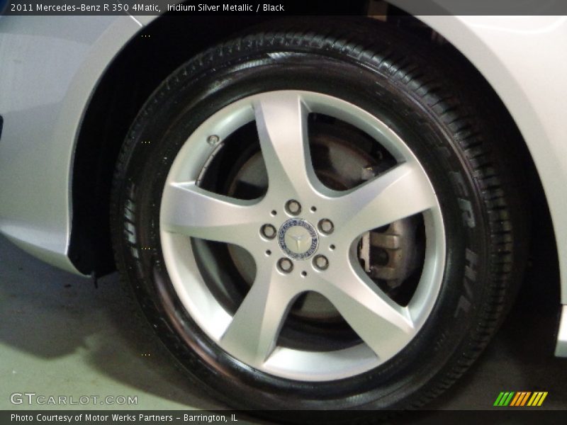 Iridium Silver Metallic / Black 2011 Mercedes-Benz R 350 4Matic