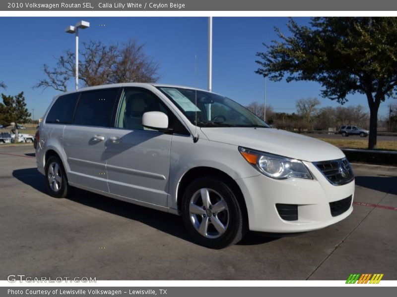 Calla Lilly White / Ceylon Beige 2010 Volkswagen Routan SEL