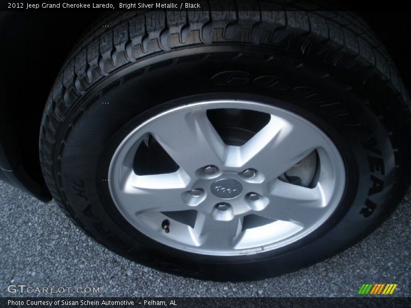 Bright Silver Metallic / Black 2012 Jeep Grand Cherokee Laredo
