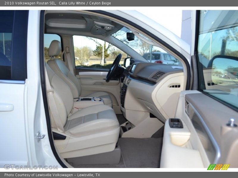 Calla Lilly White / Ceylon Beige 2010 Volkswagen Routan SEL
