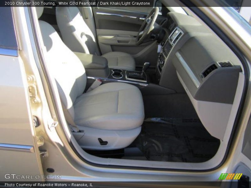 White Gold Pearlcoat / Dark Khaki/Light Graystone 2010 Chrysler 300 Touring
