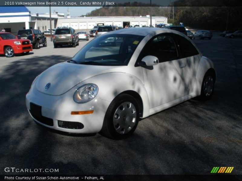 Candy White / Black 2010 Volkswagen New Beetle 2.5 Coupe