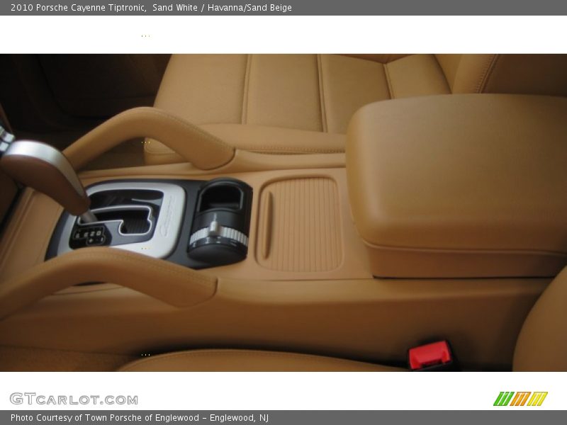 Sand White / Havanna/Sand Beige 2010 Porsche Cayenne Tiptronic