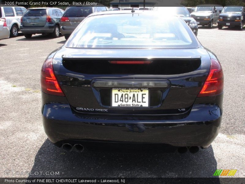 Black / Ebony 2006 Pontiac Grand Prix GXP Sedan