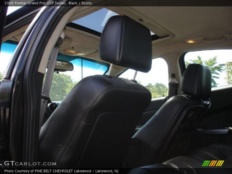 Black / Ebony 2006 Pontiac Grand Prix GXP Sedan