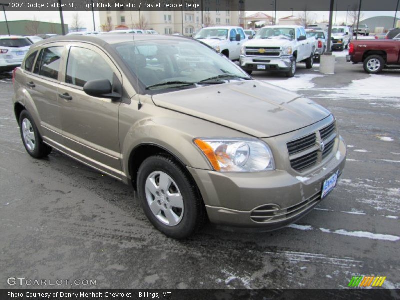 Light Khaki Metallic / Pastel Pebble Beige 2007 Dodge Caliber SE