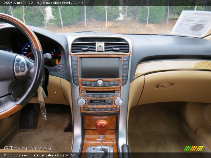 Dashboard of 2006 TL 3.2