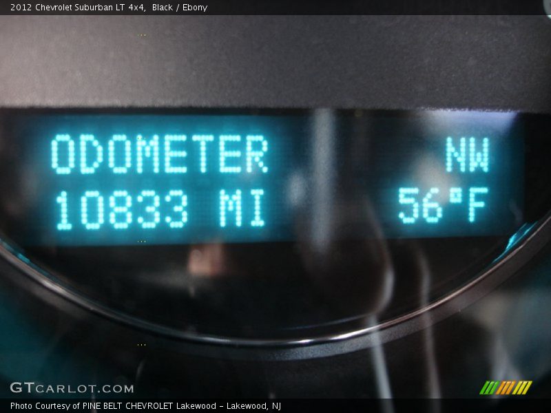 Black / Ebony 2012 Chevrolet Suburban LT 4x4