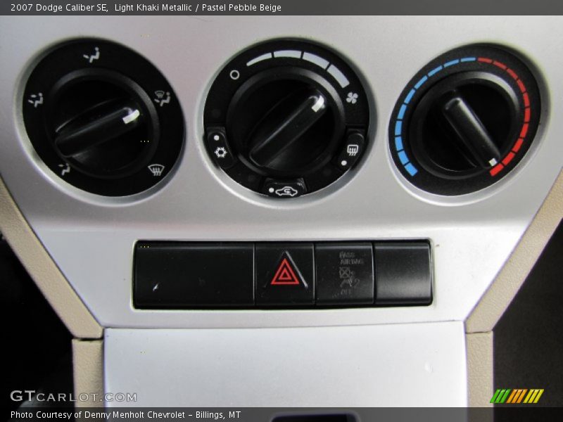 Light Khaki Metallic / Pastel Pebble Beige 2007 Dodge Caliber SE