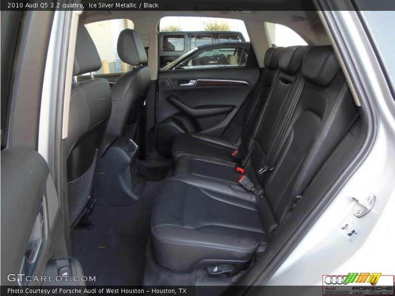 Ice Silver Metallic / Black 2010 Audi Q5 3.2 quattro