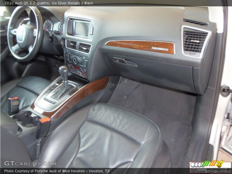 Ice Silver Metallic / Black 2010 Audi Q5 3.2 quattro