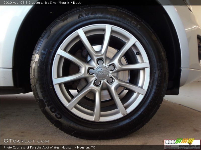 Ice Silver Metallic / Black 2010 Audi Q5 3.2 quattro