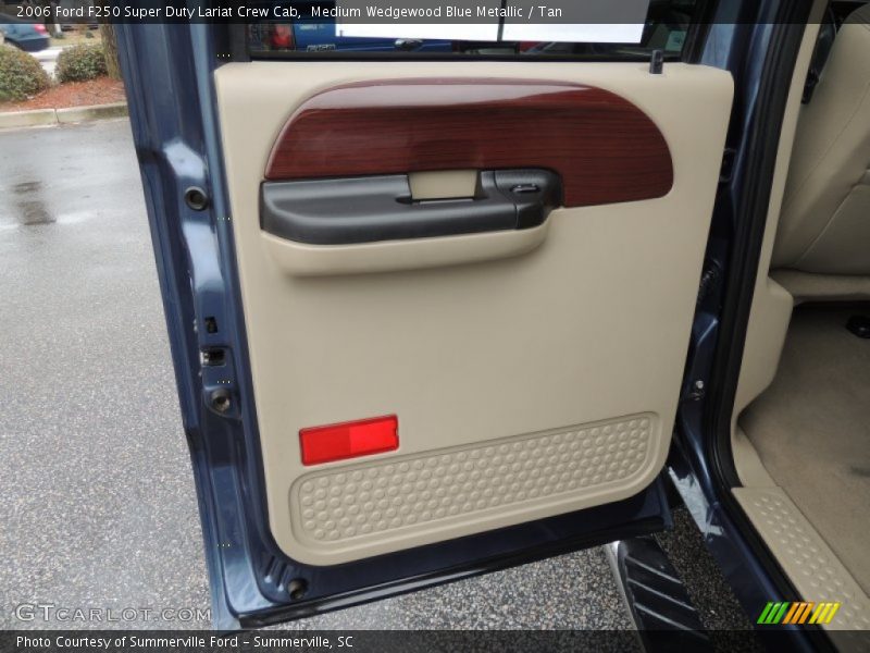 Medium Wedgewood Blue Metallic / Tan 2006 Ford F250 Super Duty Lariat Crew Cab