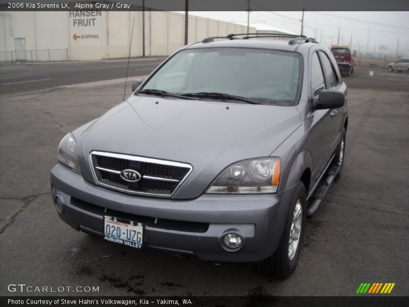 Alpine Gray / Gray 2006 Kia Sorento LX