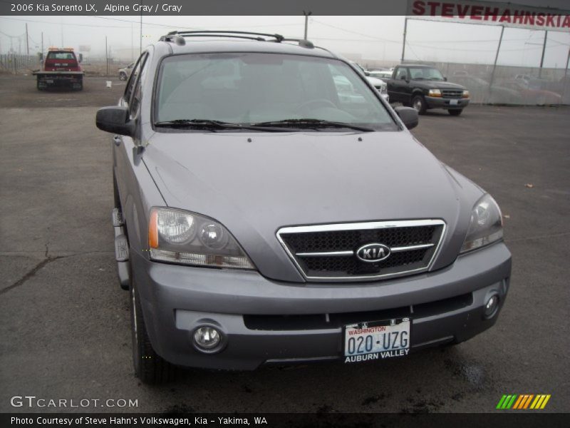 Alpine Gray / Gray 2006 Kia Sorento LX
