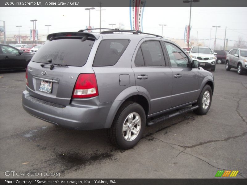Alpine Gray / Gray 2006 Kia Sorento LX