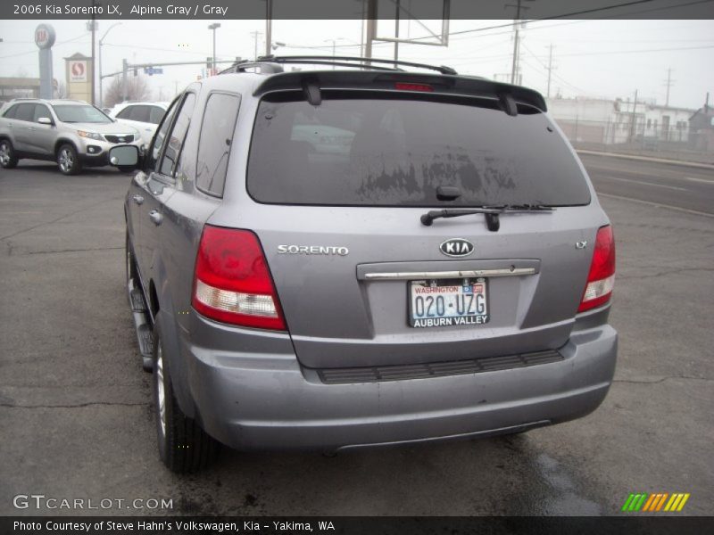 Alpine Gray / Gray 2006 Kia Sorento LX