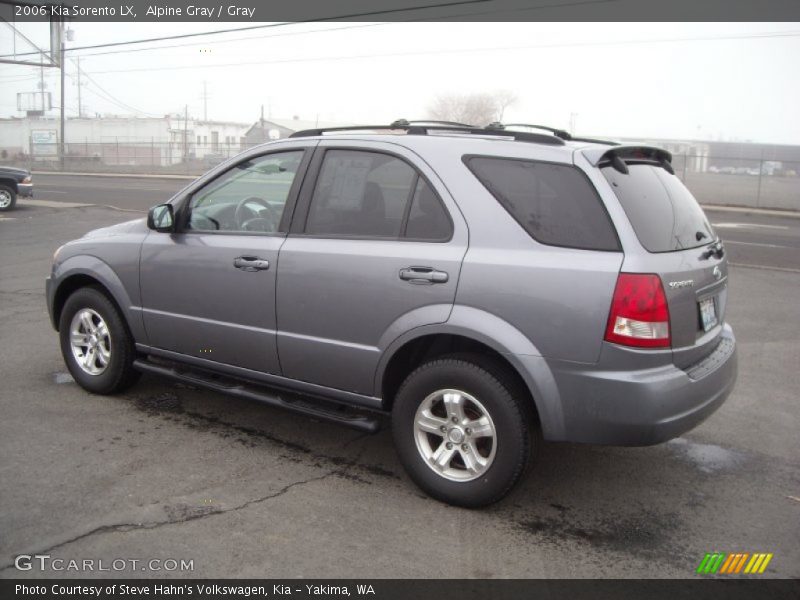 Alpine Gray / Gray 2006 Kia Sorento LX