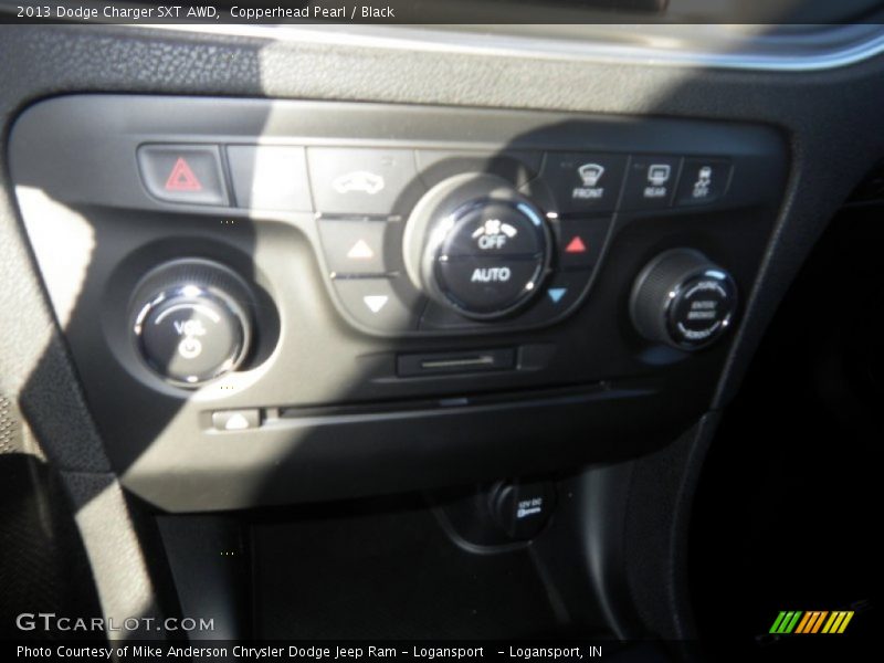 Copperhead Pearl / Black 2013 Dodge Charger SXT AWD