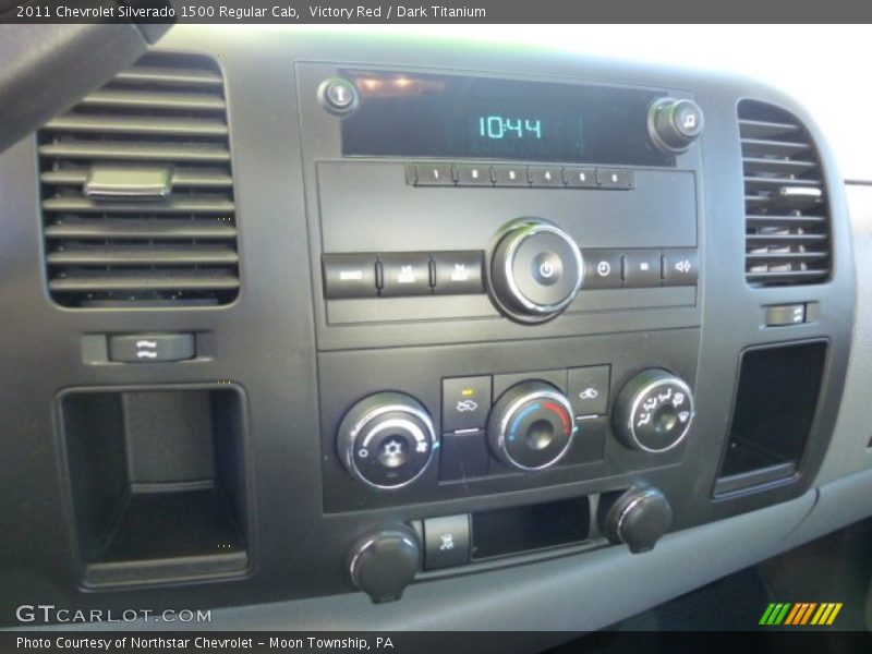 Victory Red / Dark Titanium 2011 Chevrolet Silverado 1500 Regular Cab