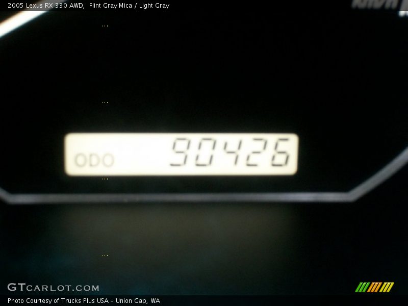 Flint Gray Mica / Light Gray 2005 Lexus RX 330 AWD